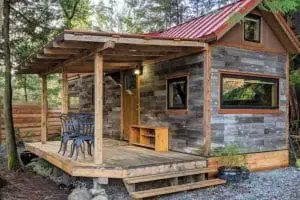 Compact Charmer: A Look Inside this Beautiful Tiny Home in Southern Canada
