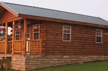 At $16,158, The Hunter Log Cabin Is an Unbeatable Deal