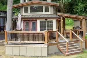 This Superb 399 Sqft. Tiny House Has 3 Bedrooms