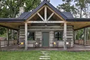 Everybody loves the Rustic, Cozy, and Extremely Comfortable Cabin.