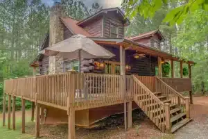Blue Ridge Mountain Cabin With Massive Open Living Region