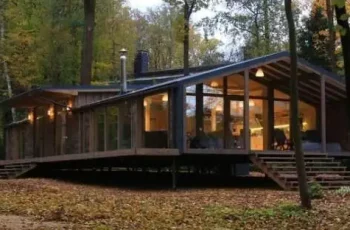 Amazing Prefab Cabin Built In 10 Days For Only $80,000