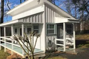 Beautiful One-Bedroom Cottage located in Virginia